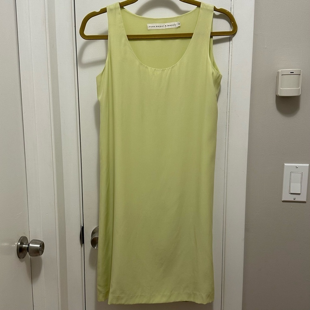 Fenn Wright & Manson Lined 100% Silk Sleeveless Sheath Dress Muted Lime 10